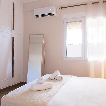 Luxury Apartment With Jacuzzi Close To Acropolis - Living Stone Zircon Αθήνα Εξωτερικό φωτογραφία