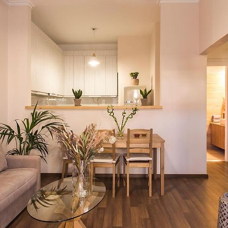 Luxury Apartment With Jacuzzi Close To Acropolis - Living Stone Zircon Αθήνα Εξωτερικό φωτογραφία